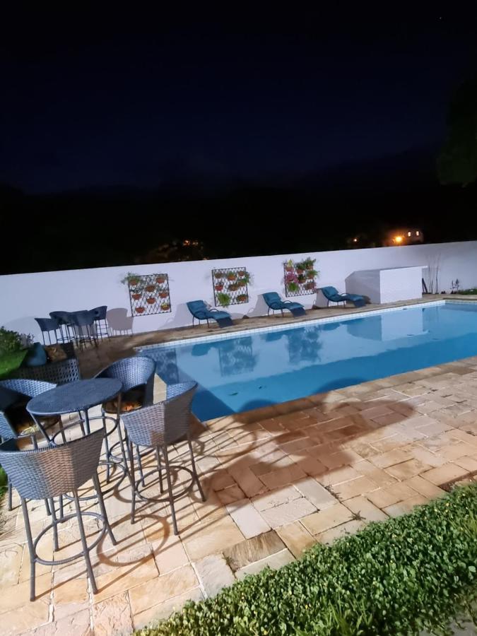Casa Dom Quixote, Pequena Chacara No Centro Da Cidade Villa Atibaia Luaran gambar