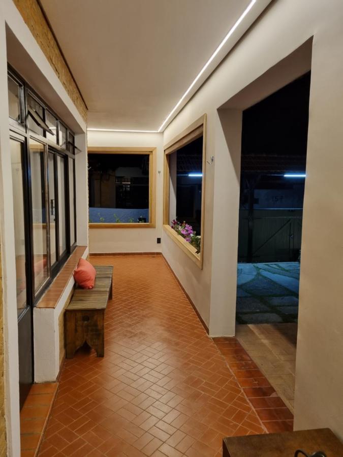 Casa Dom Quixote, Pequena Chacara No Centro Da Cidade Villa Atibaia Luaran gambar